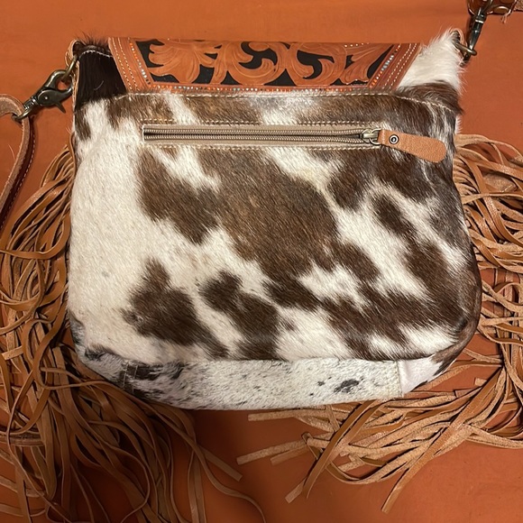 Genuine leather fringe bag - Picture 3 of 4